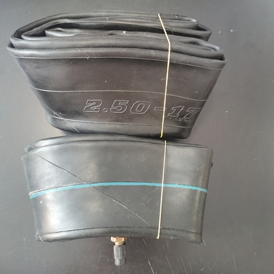 Valven en sterkte van 10-12 MPA Brazilië Markt Motorfietsband Inner Tube 3.00-18