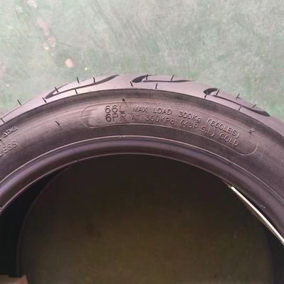 Natuur rubber staal nylon grondstof 130/70-13 Motorfietsbanden voor betrouwbaarheid