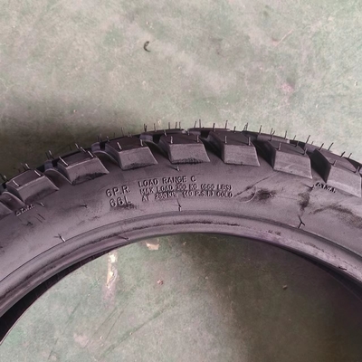 Zwarte motorfietsband 110/90-17 met Inmetro-certificaat