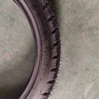 Motorrijwielband motorrijwielband 3.00-17 grondstof natrual rubber staal nylon