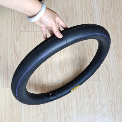 Motorrijwielband Inner Tube 300/325-18 Snelle productiecapaciteit van 50000 stuks per dag