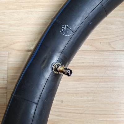 20%-26% rubbergehalte Motorfiets Inner Tube 3.00/3.25-17