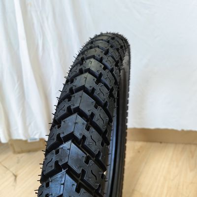 Natuurlijke rubberen motorfietsbanden Gehalsen Directe weerstandsbanden Motorfietsbanden3.00-17