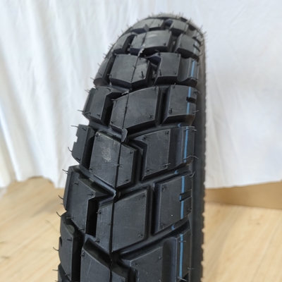17 inch motorfietsbanden grondstof natuur rubber staal nylon voor optimale hantering