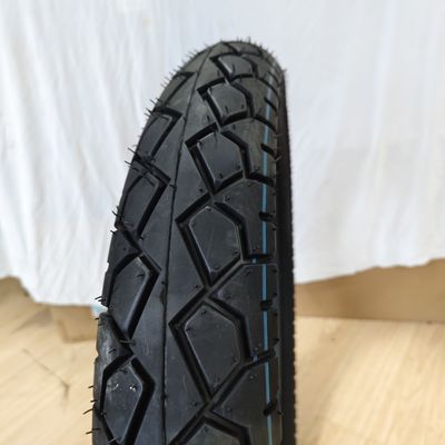 100/90-18 TUBELESS MOTORCYCLE TIRE met 35% tot 55% rubbergehalte
