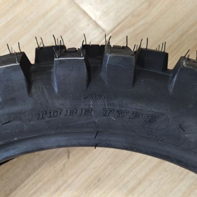 14080-18 1408018 140/80-18 Zwarte rubberbanden Motorfietsbanden voor motorfietswielen