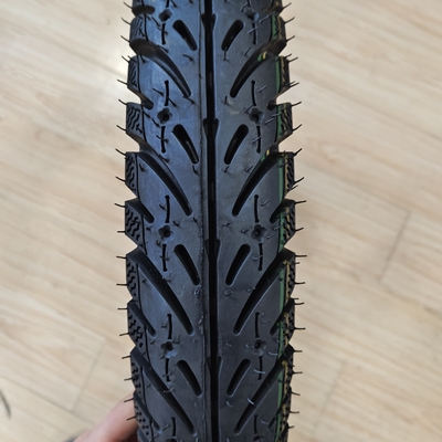 3.00-17 Motorfietsbanden vervaardigd met natuur rubber staal nylon grondstof