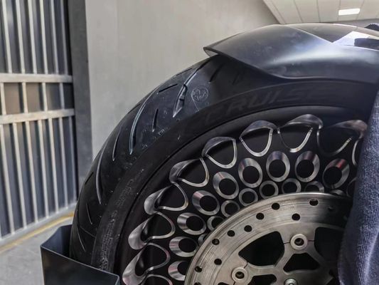 170/50-21 160/50-23 Halfwarm smeltband voor motorfiets 8,2 kg Levertijd 25-30 dagen