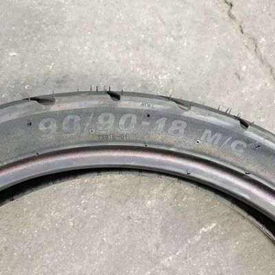 90/90-18 Motorfietsband geschikt voor verschillende behoeften van klanten