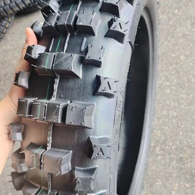 Buistype TT/TL 140/80-18 6/8 PR Superzachte en middelzachte motorfietsband voor Rusland