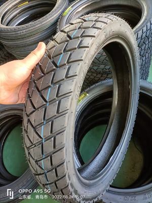 Aanvaardbaar OEM 90/90-18 band met Bias Structure en van Super Factor