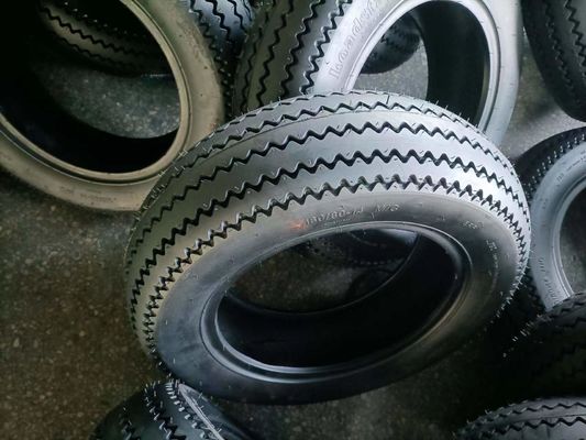 Verbeter je rit met zaagtandpatroon motorfietsbanden natuurlijk rubber en bandenhuls