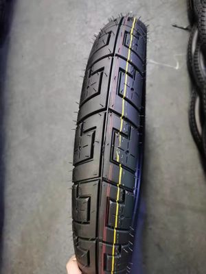 35% 45% Rueebr-inhoud Motorfietswielen banden voor motorfiets 90/90-18 in Qingdao Port