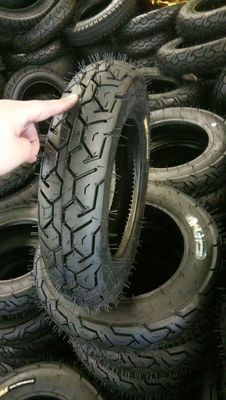 Banden Ruiten Motorfietsen Banden 3.00-10 3.50-10 4.00-10 80/90-10 100/90-10 110/90-10