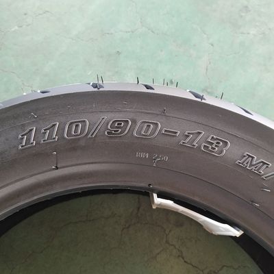 110/90-13 Motorfietsbanden en prestatie-aangedreven uit de haven van Qingdao