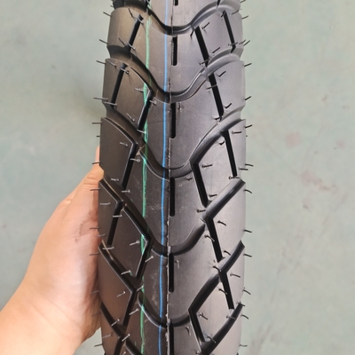 Verkoop Motorfietsbandbandband 90/90-18 met 6pr/8pr Ply Rating Natrual Rubber