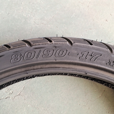35% tot 55% rubbergehalte buisloze motorfietsbanden 80/90-17 met en OEM aanvaardbaar
