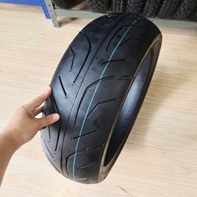 6PR/8PR Ply Rating Nature Rubber Steel Nylon materiaal Motorfietsbandband 180/55-17
