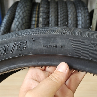 Nature Rubber Steel Nylon 140/60-17 professionele motorfietsband in Qingdao