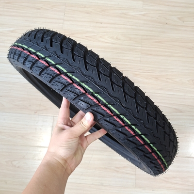 Verbeterde tractie 1009017 Motorfietsband met 35% tot 55% rubbergehalte