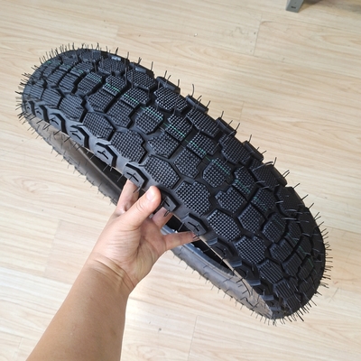 slijtvast motorfietsband 130/90-15 met natuur rubber staal nylon grondstof