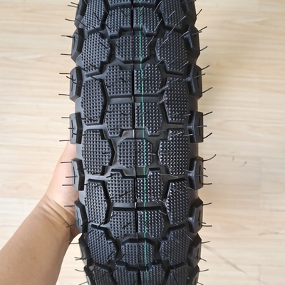slijtvast motorfietsband 130/90-15 met natuur rubber staal nylon grondstof