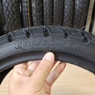 Natuurrubber staal nylon 130/60-13 TL buisloze motorrijwielen voor de Venezolaanse markt