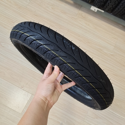 Natuurrubber staal Nylon 90/90-17 Motorfietsband en -buis voor de Venezolaanse markt
