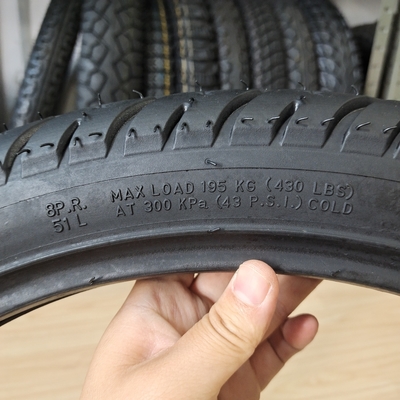 Laadhaven Qingdao Zwart Japan Technology Street Motorcycle Tube Type band 2.75-18