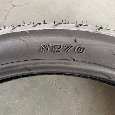 Ervaar superieure prestaties met 70/100-17 motorfietsbuisloze band 70100-17