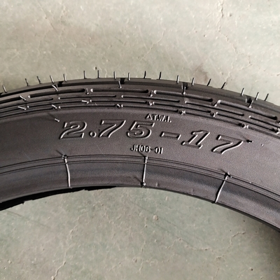 Tubeless Tire 2.75-17 Motorfietsband met bandkas en laadhaven Qingdao Ready