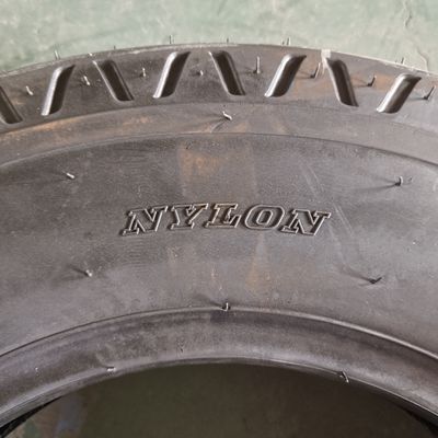 35% tot 55% rubbergehalte 5.00-12 Motorfietsband De perfecte band voor uw rit