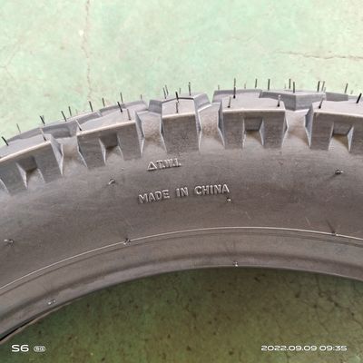 Zwarte buisloze banden voor motorfietsen TT banden 3,50-18 van de Qingdao-markt