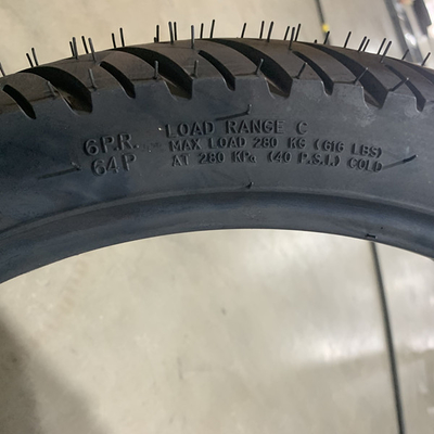 Treksterkte 10.5 Motorfietsband Elektrische scooter 110/80-18 met rubbergehalte 35%-55%