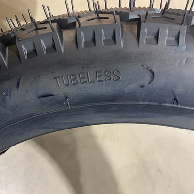 Direct leveren 110/90-16 motorfietsband met 20000 km levensduur
