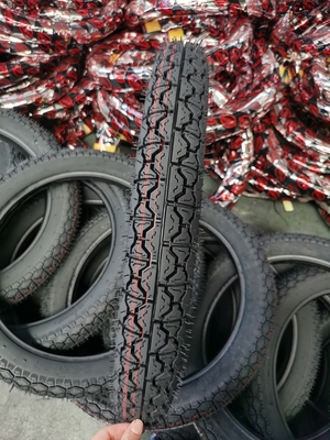 16 inch motorfietsbanden diep patroon ontwerp voor langdurige prestaties 3,2 kg