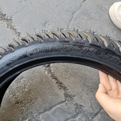 Zwarte 90/90-17 Ply Rating 6PR/8PR Achterwiel motorfietsband voor motorfietsonderdelen