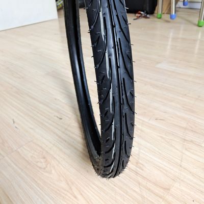 6PR/8PR Gummigehalte 35%-55% Straatmotorfietsband 45/90-17 50/90-17 voor motoronderdelen