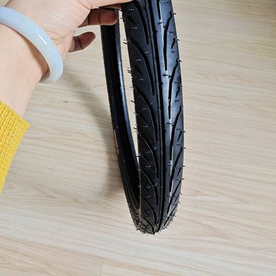 6PR/8PR Gummigehalte 35%-55% Straatmotorfietsband 45/90-17 50/90-17 voor motoronderdelen