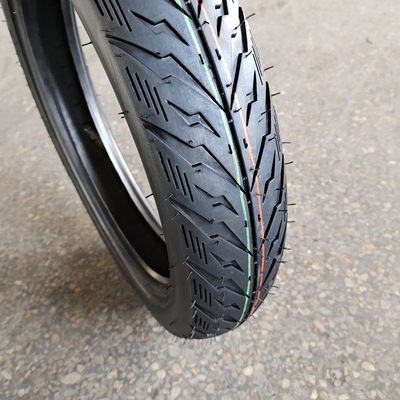 Racing 100/80-14 Motorfietsbanden met 35%-55% rubbergehalte en banden
