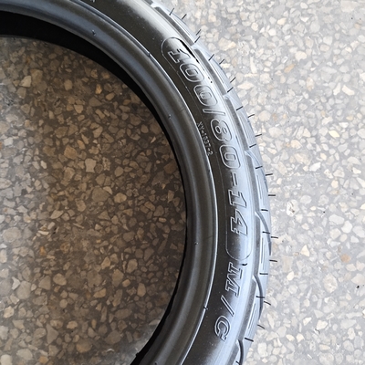 Racing 100/80-14 Motorfietsbanden met 35%-55% rubbergehalte en banden