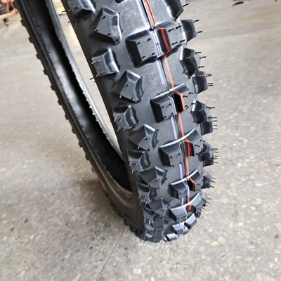 90/90-21 Motorfietsband met 6PR/8PR Ply rating en zwarte kleur op de markt