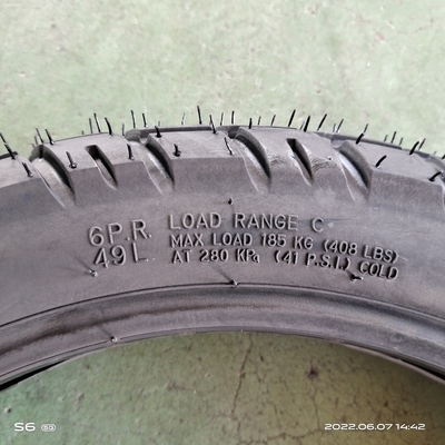 Acceptabele OEM-rubberen motorfietsband 80/100-14 voor garantie op banden