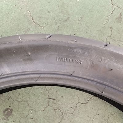 90/90-17 Motorfietsband met natuur rubber staal nylon grondstof