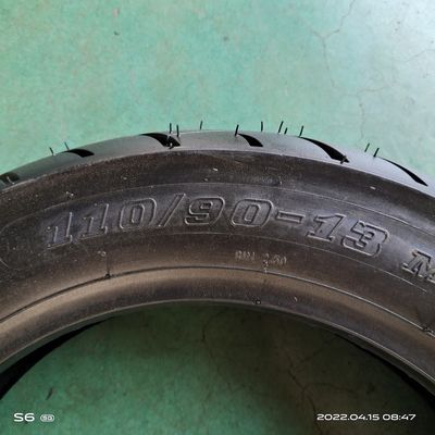 110/90-13 Motorfietsband Zwarte nylonband met 6pr/8pr Ply rating