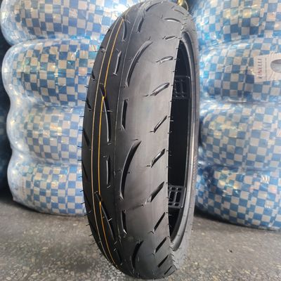 Midden-Oostenmarkt moet 120/70-17 motorfietsbanden met 35%-55% rubber bevatten