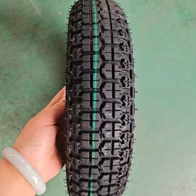 Goedkope 3,50-8 motorfietsbanden op de Afrikaanse markt met 35%-55% rubbergehalte