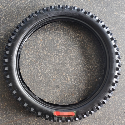 Ervaar het verschil met onze 90/90-21 909021 TT/TL offroadbanden voor motorfietsen