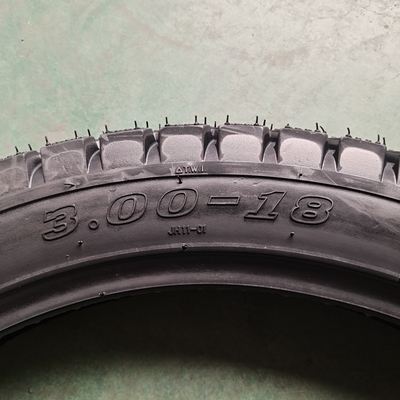 2.70-17 2.75-17 2.75-18 3.00-17 3.00-18 buisloze motorfietsband met staal en nylon