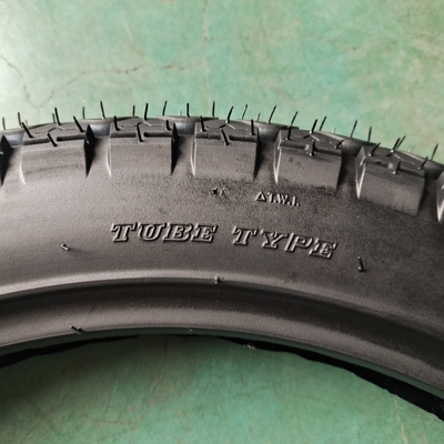 Ervaar de superieure van Natrual Rubber Motorcycle band 3.00-17 6PR/8PR Ply Rating